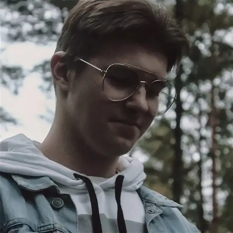 Макс лит. Макс лит