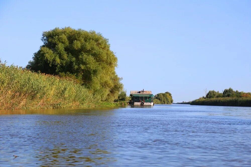 Река Кигач. Ерик Кигач Астраханская область. Река Кигач фото.