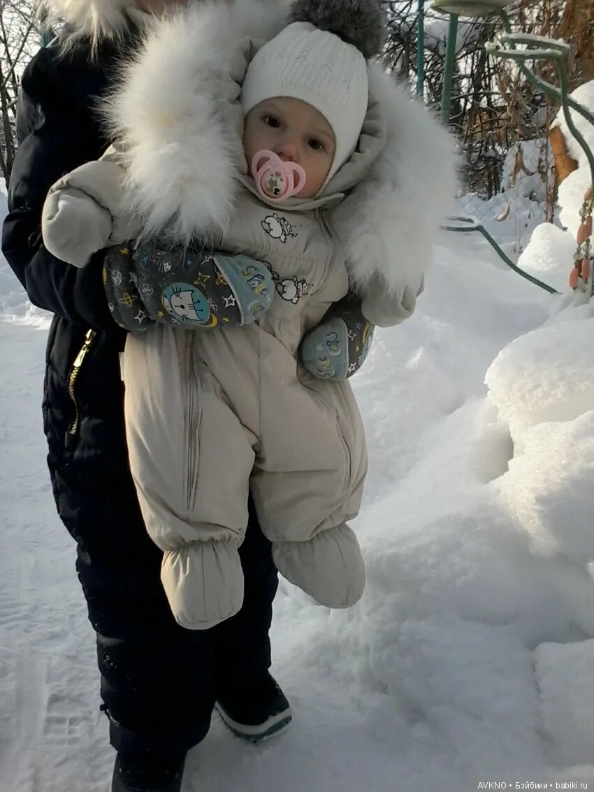 Одевать реборна