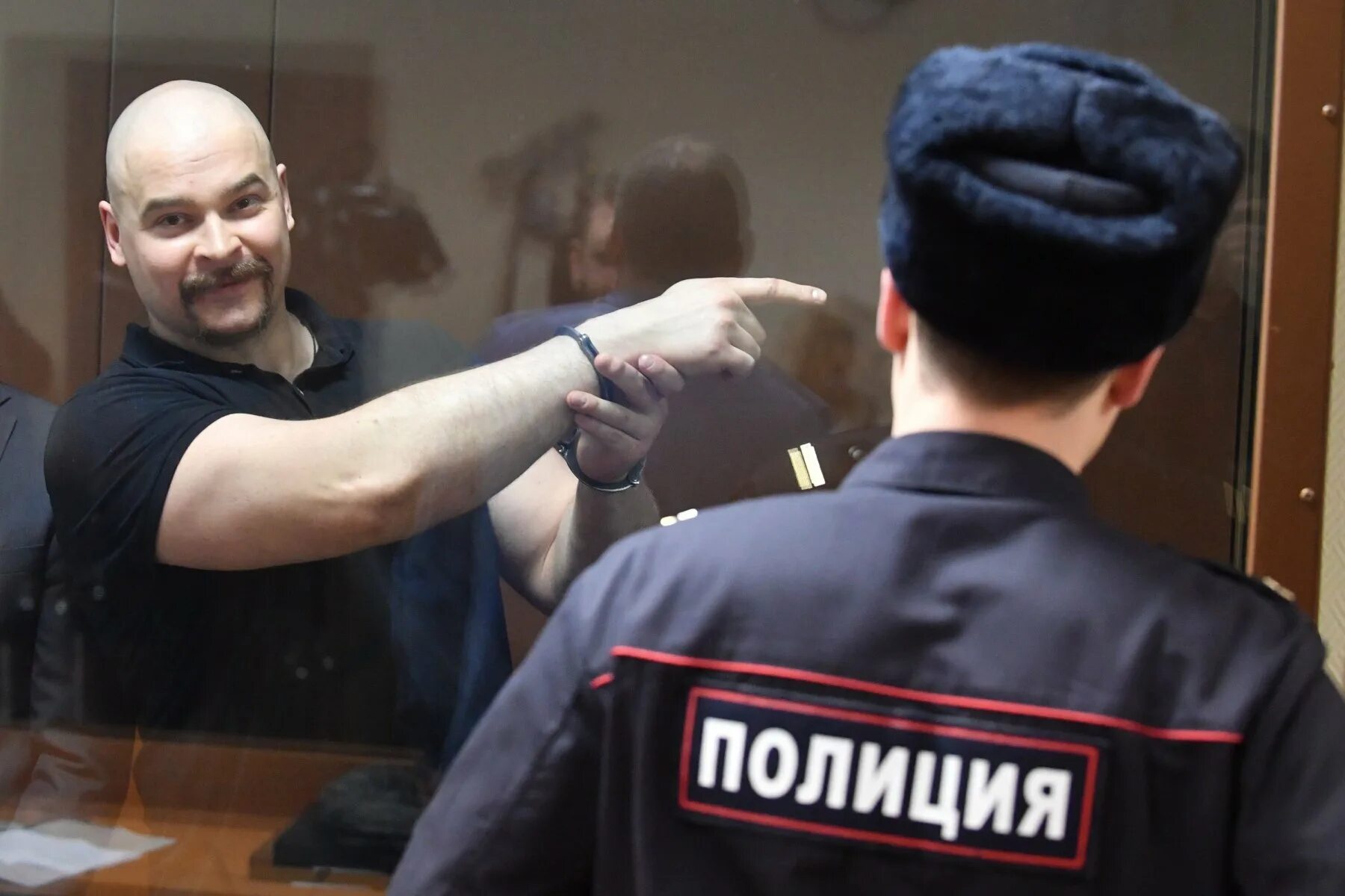 Тесак за что посадили. Максима маринкевич тесак.