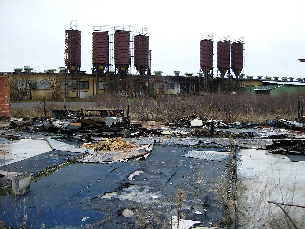 Brownfield. Brownfield site. Американские заброшенные промзоны. Заброшенные промышленные участки. Brownfield площадка ЛО.