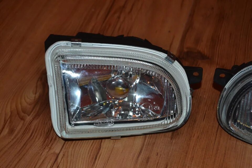 Фара противотуманная саманд. Фара противотуманная саманд правая. Птф иран саманд. Противотуманные фары samand 5410003. 8 светодиодные.