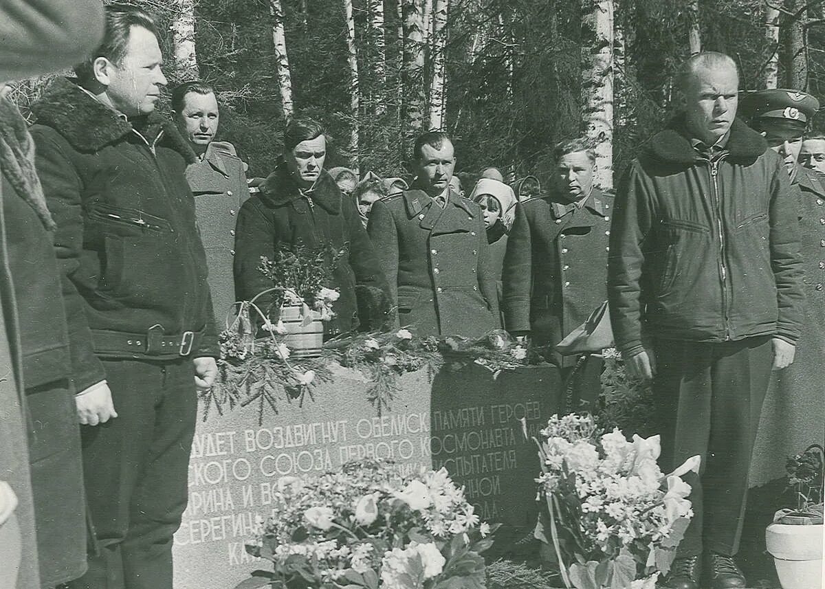 Гагарин 27.03.1968. Гагарин военный летчик