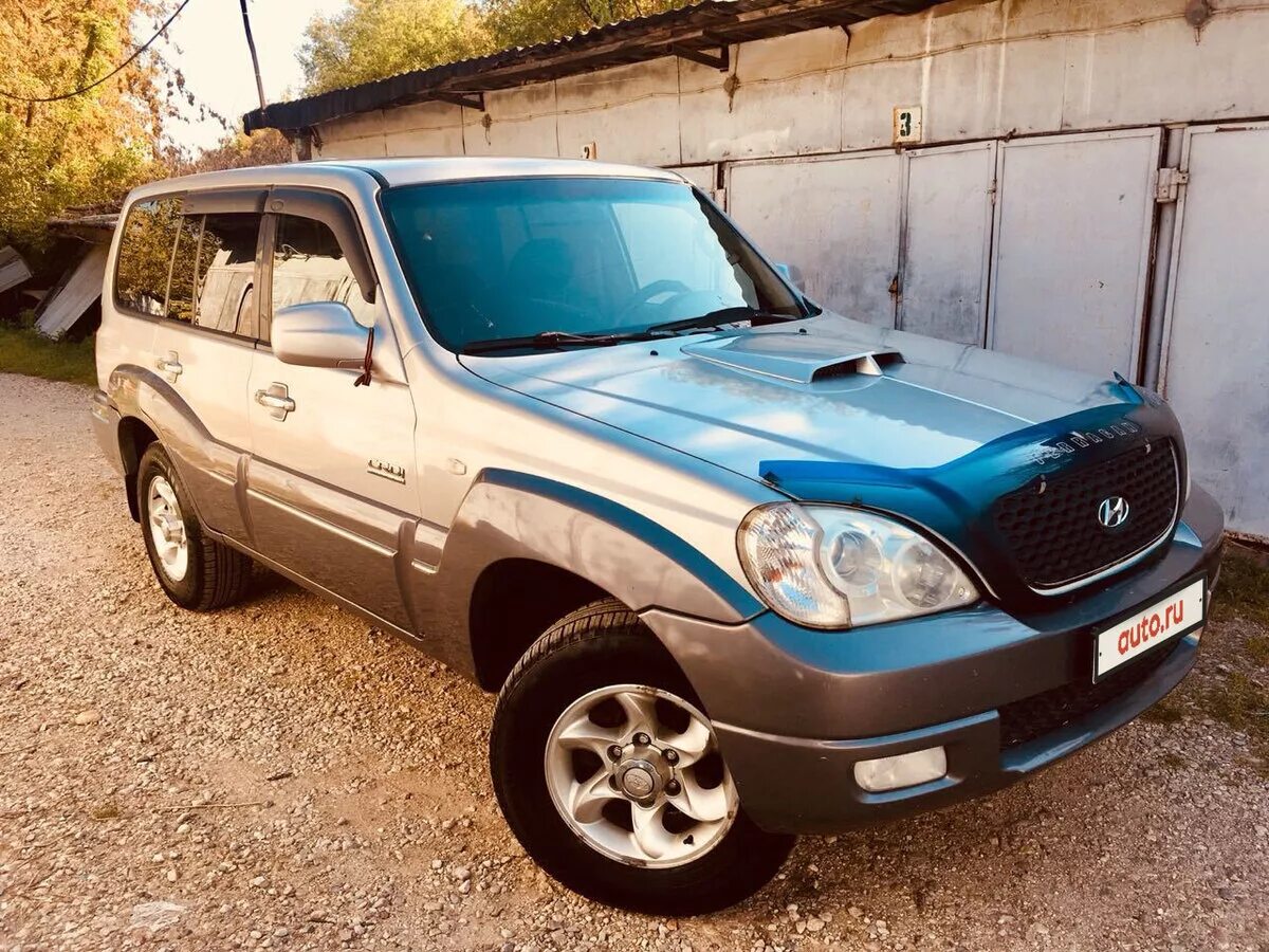 Хендай 4 вд. Hyundai Terracan 2004. Хендай 4 ВД джип. Хендай 4 ВД дизель. Hyundai 4wd старый.