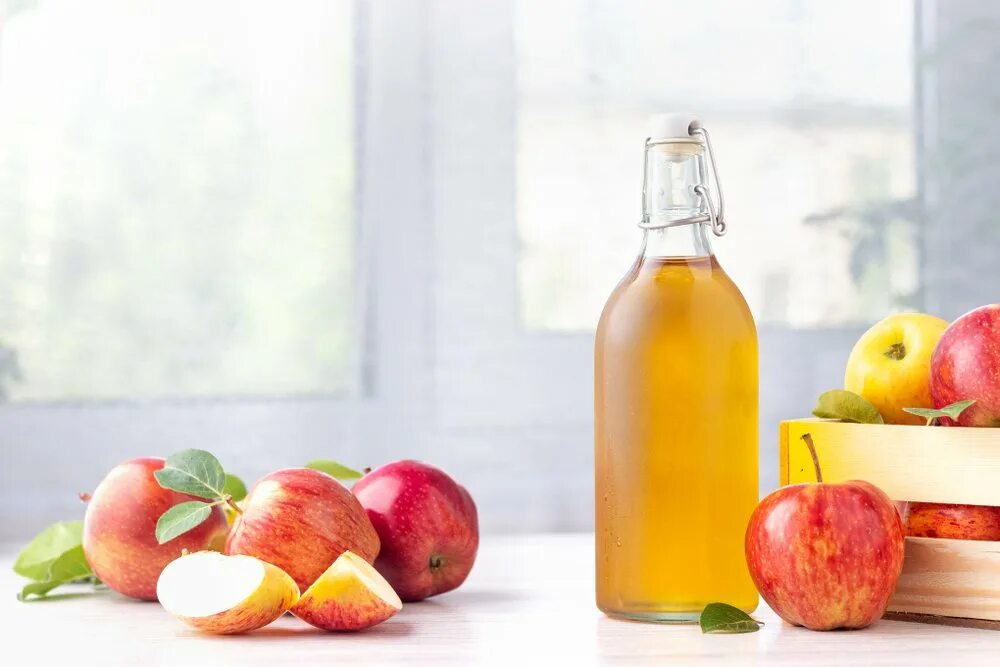 Масло и яблочный уксус. Уксус Apple Cider Vinegar. Яблочный уксус в стеклянной бутылке. Яблочный уксус в хозяйстве. Яблочный уксус Diet.