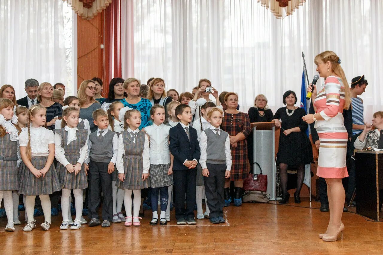 Долгопрудненская гимназия. Гимназия 12 Долгопрудный. Долгопрудненская гимназия 12. Праздник «посвящение в гимназисты. Журнал гимназии 12