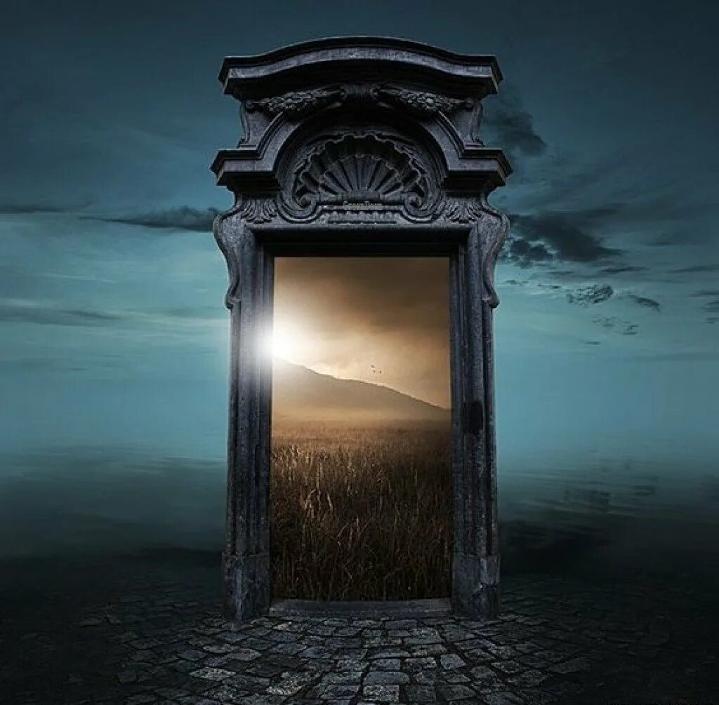 Про порталы в другие миры. Двери в иные миры. Двери в другие миры. Дверь в иной мир. Таинственная дверь.