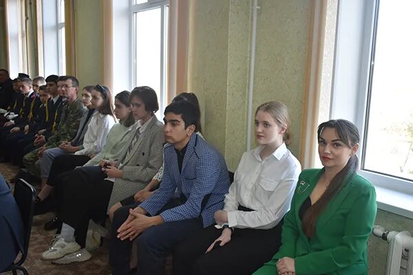 Школа 14 тавда. Школа 18 тавда. Школа 8 тавда. Школа номер 1 тавда. Школа номер 1 тавда.
