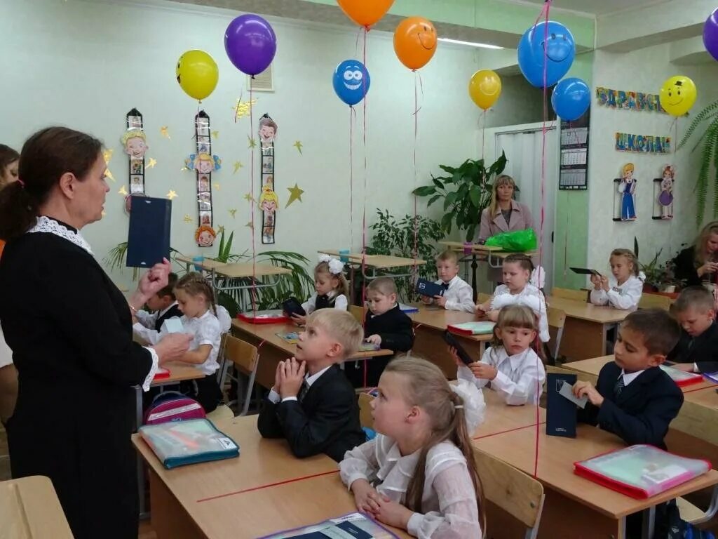 Пермь школа лицей 3. Лицей 4 оренбург. Лицей 3 8. Лицей 3 красноярск. Лицей 3 8.