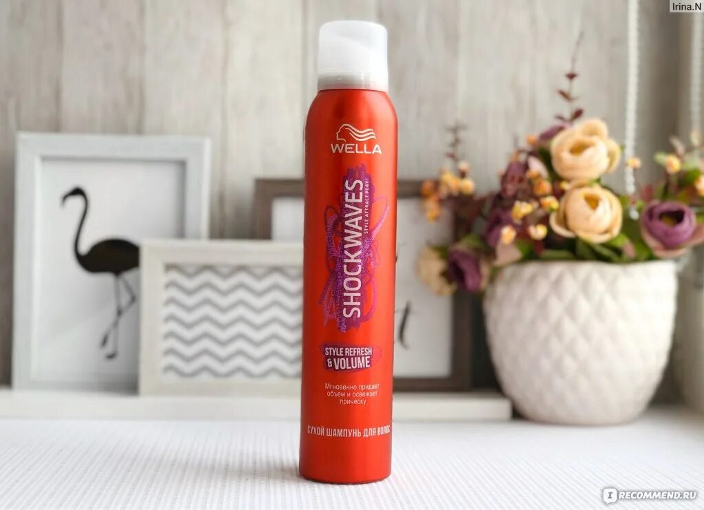 Сухой шампунь велла shockwaves. Wella shockwaves сухой шампунь для волос Style refresh Volume 65 мл. Shockwaves сухой шампунь Style refresh & Volume. Wella shockwaves сухой шампунь Style refresh&Volume 65mл % 20.