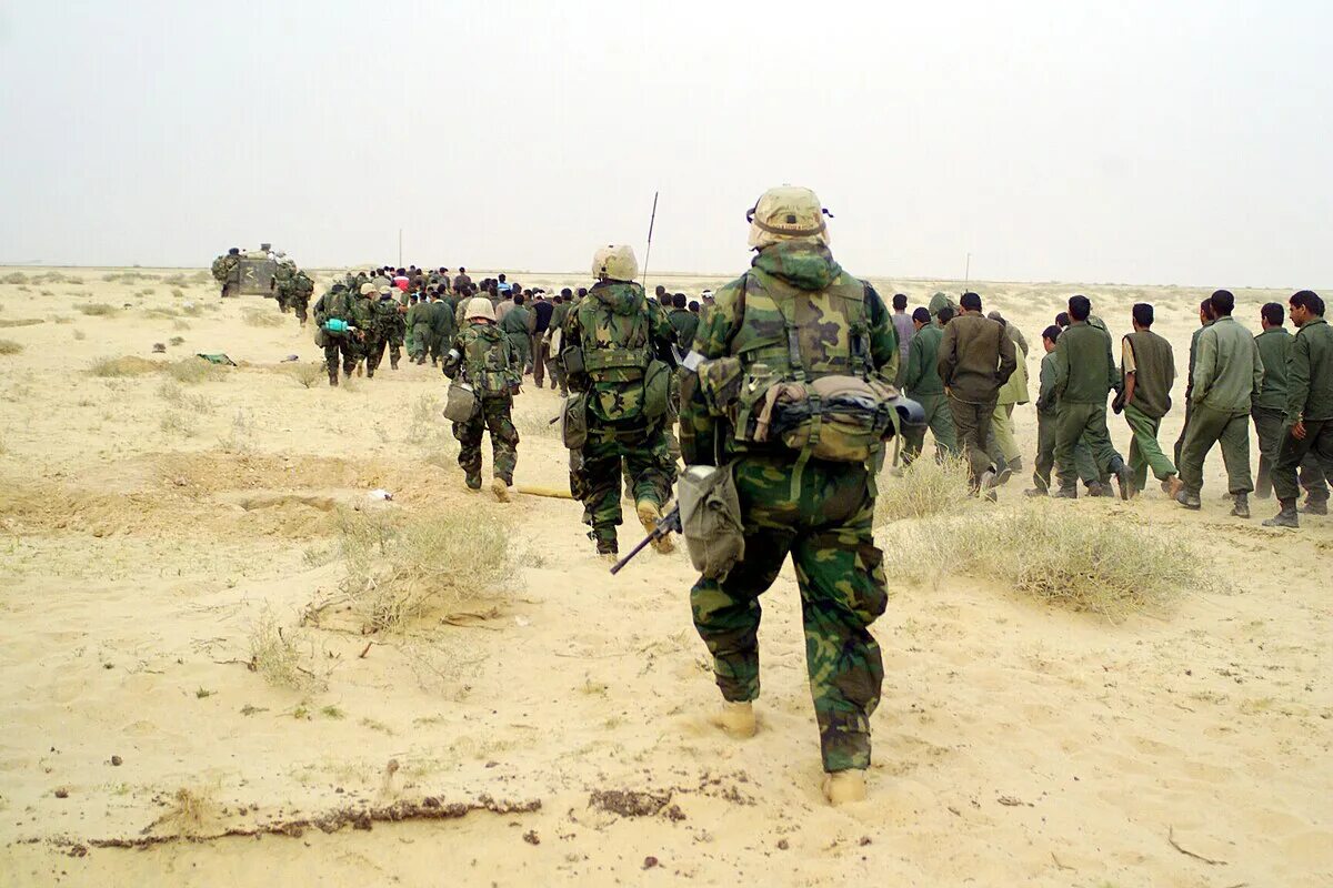 Iraq 2003. Iraq 2003. Iraq 2003. Iraq 2003. 2003 год вторжение сша в ирак.