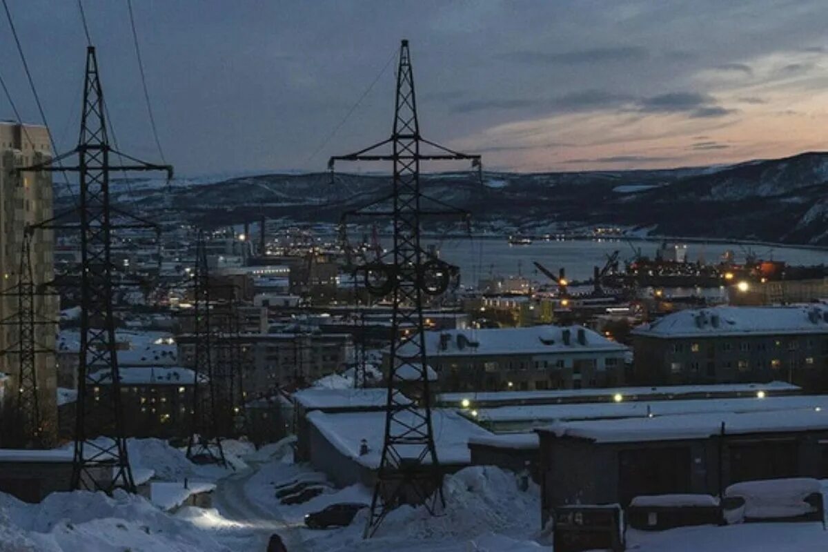 Живут ли в диксоне. Тюмнц со ран. Край севера. Институт освоения севера. Институт севера красноярск шахтеров 25.