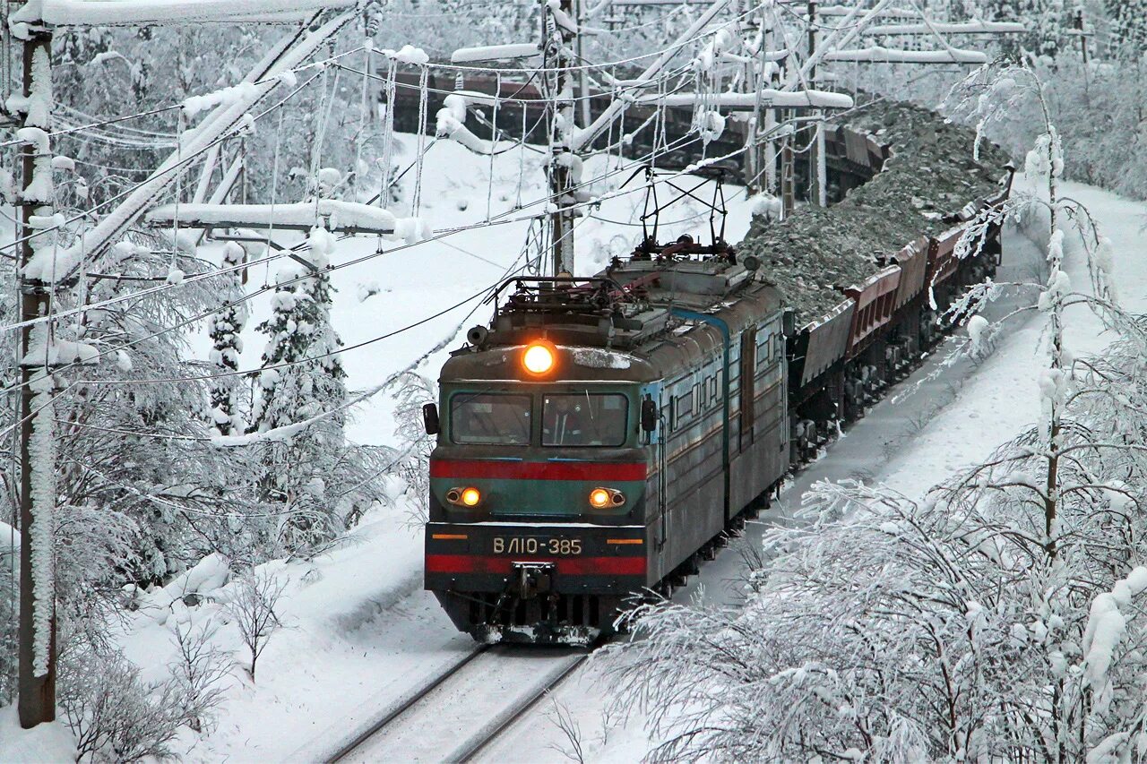 Спб апатиты поезд. Железная дорога Кировск Мурманская область. Вл10 Кировск. Электровоз вл15. Вл80с Мурманск.