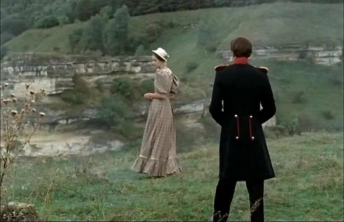 Оборачиваюсь грушницкий. Герой нашего времени мери 2006. Печорин и грушницкий. Печорин и грушницкий. Герой и общество печорин и грушницкий.