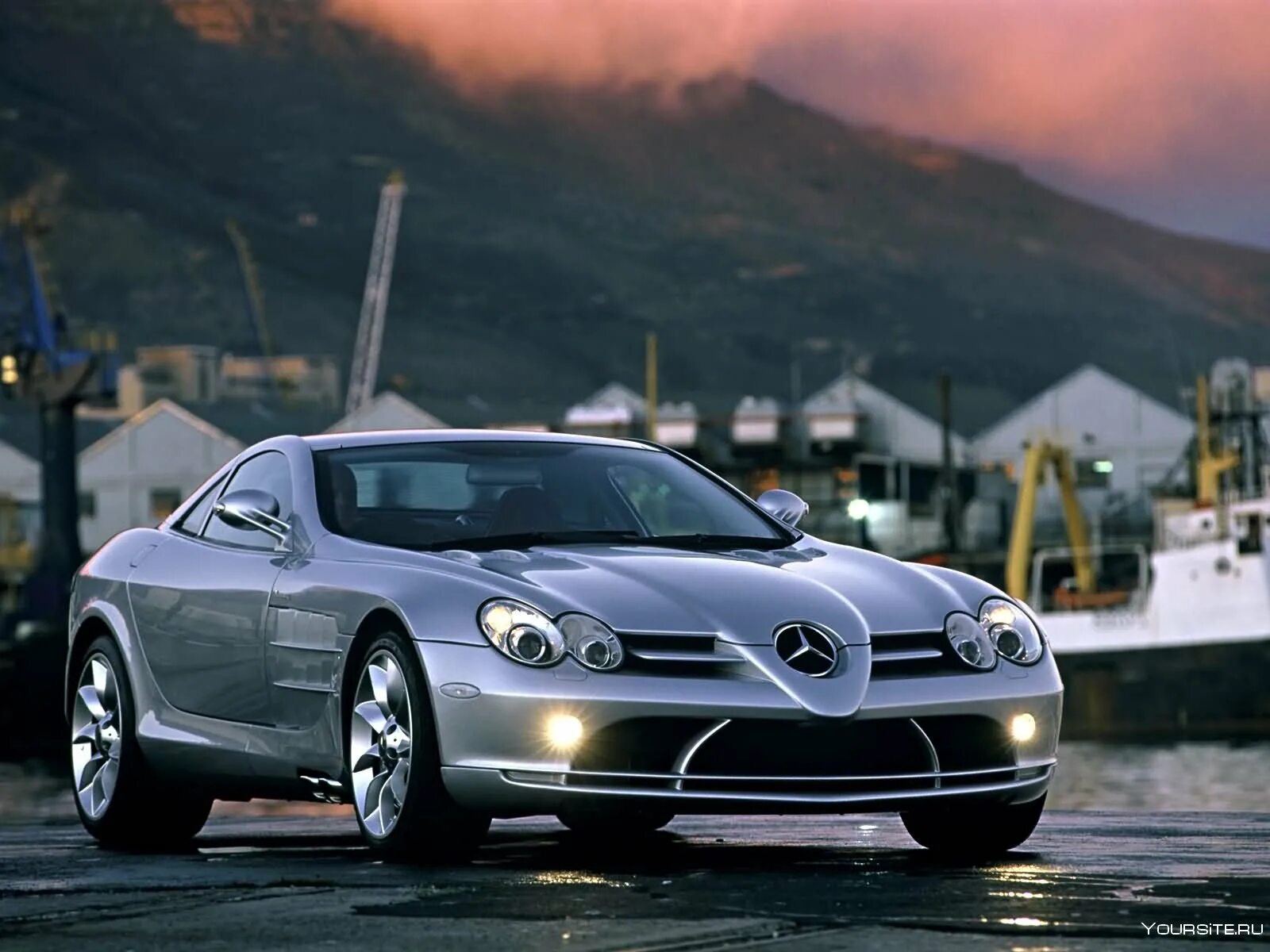 Машины фото и описание. Mercedes-Benz SLR MCLAREN 2003. Mercedes SLR MCLAREN. Mercedes SLR MCLAREN 2003. MCLAREN SLR c199.