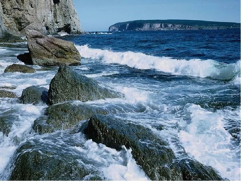 Волна с волною спорит. Море. Море информации. Море бывает разным. Ресурсы морей картинки.