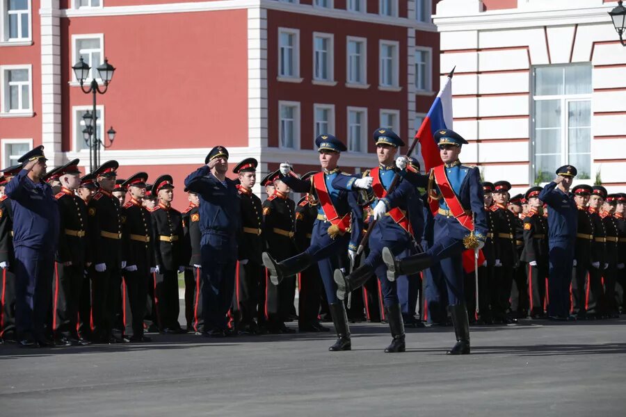 Сву фото. Тульское Суворовское военное училище. Тульское Суворовское военное училище МО РФ. Территория тульского Суворовского училища. Суворовское военное училищ МО РФ.