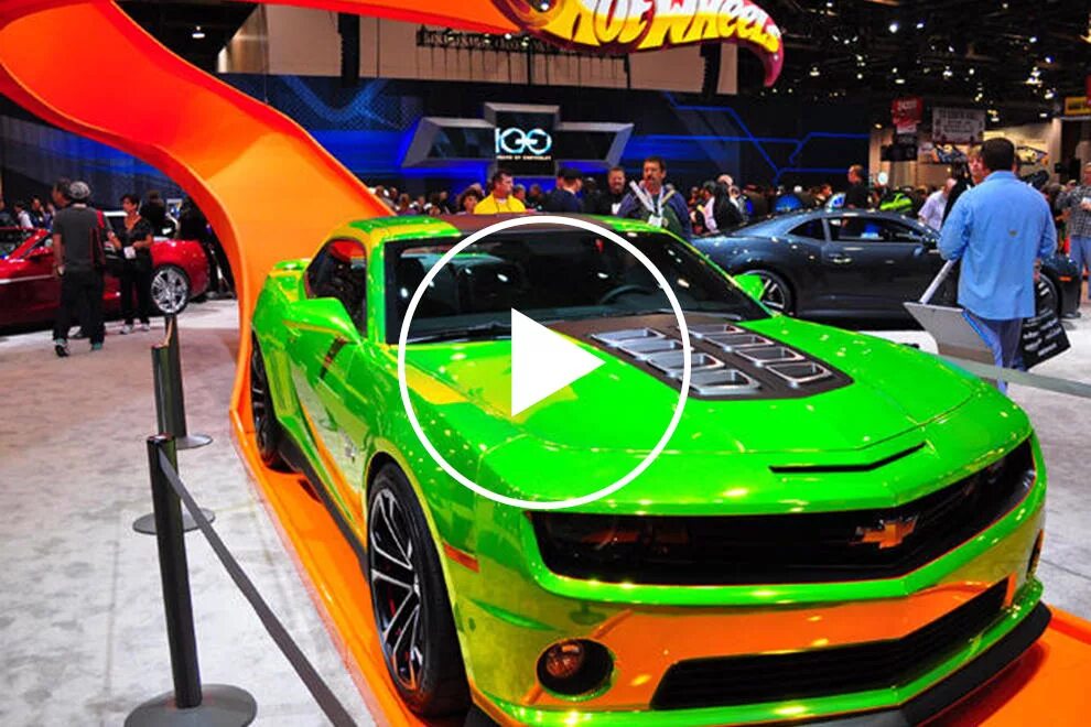 Включи самые крутые видео про. Hot wheels chevrolet camaro. машины хот вилс настоящие. машинки хот вилс в реальной жизни. машинки хот вилс самые крутые.