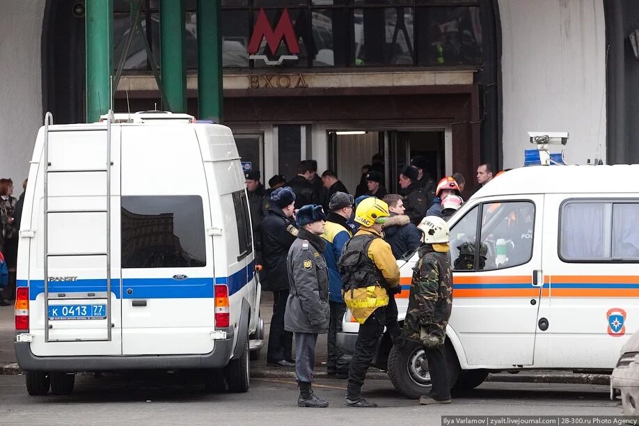 Реакция запада на теракт в москве. Теракт Лубянка парк культуры. Взрывы в Московском метрополитене (2010).