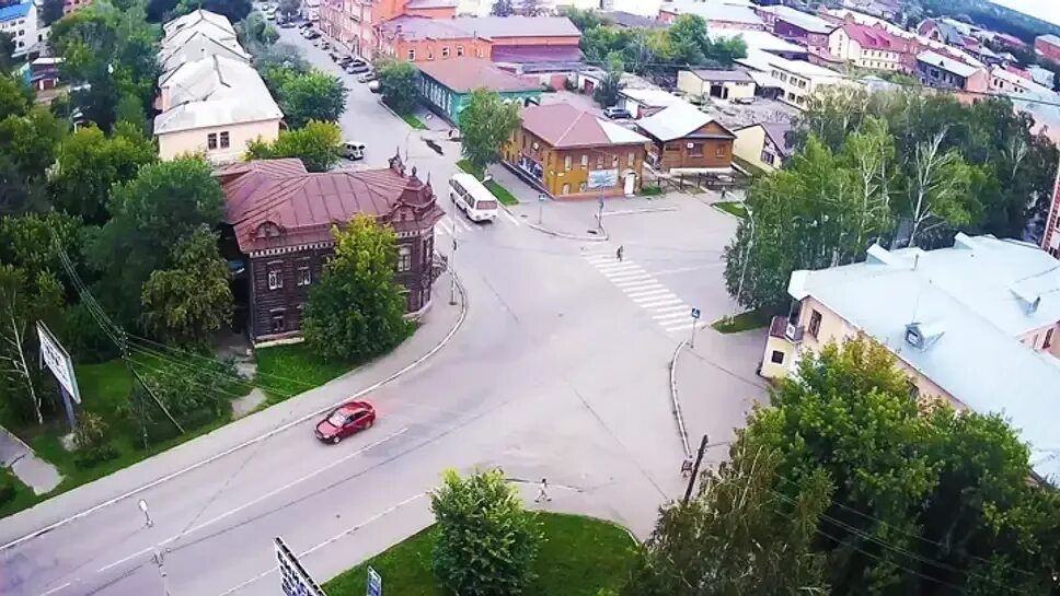 Улица Гилева Бийск. Переулок Гилева Бийск. Льва Толстого Бийск. Камеры на улице Льва Толстого.