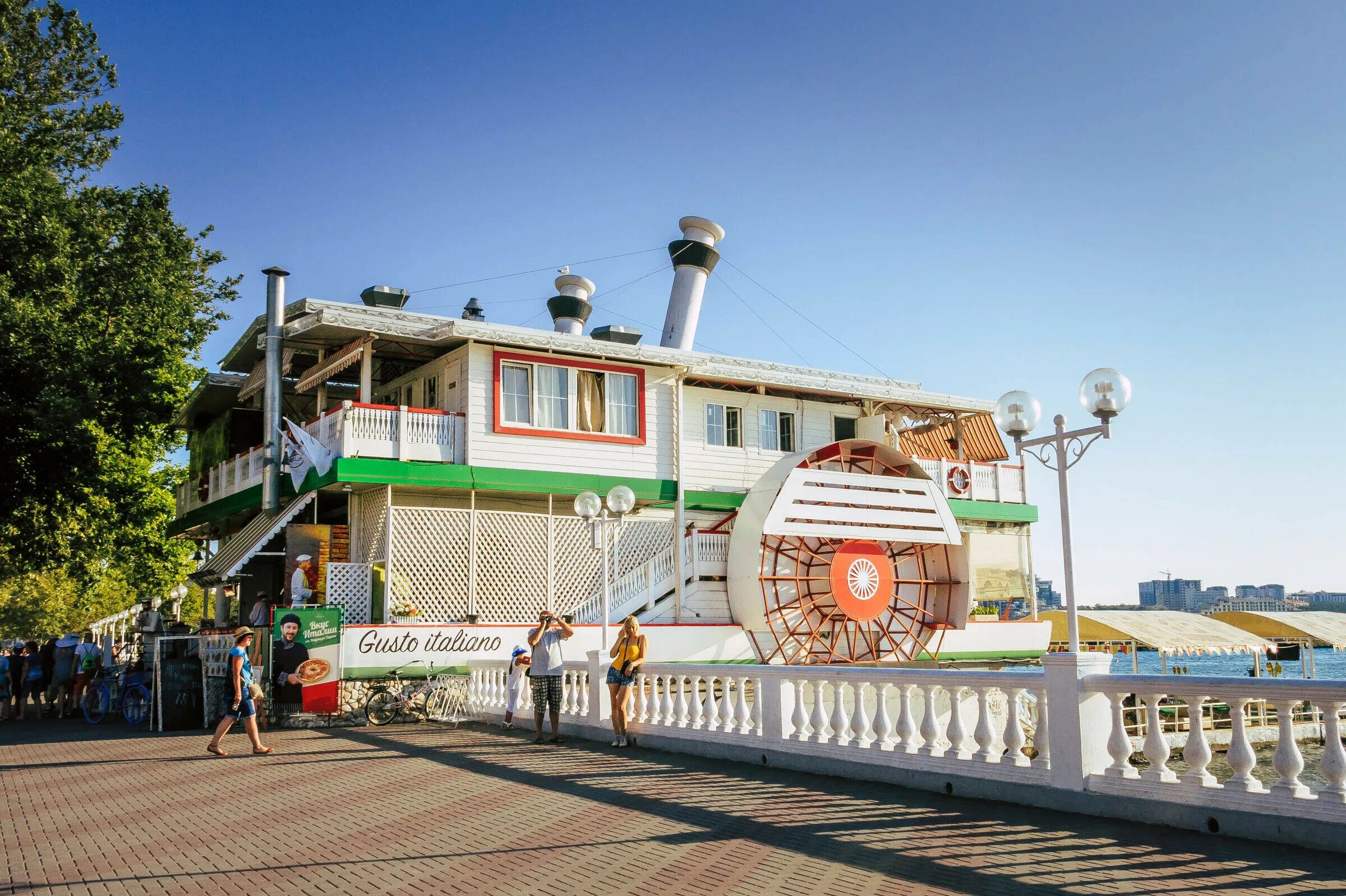 Ресторан "The Mediterra Green" - Pet-Trips