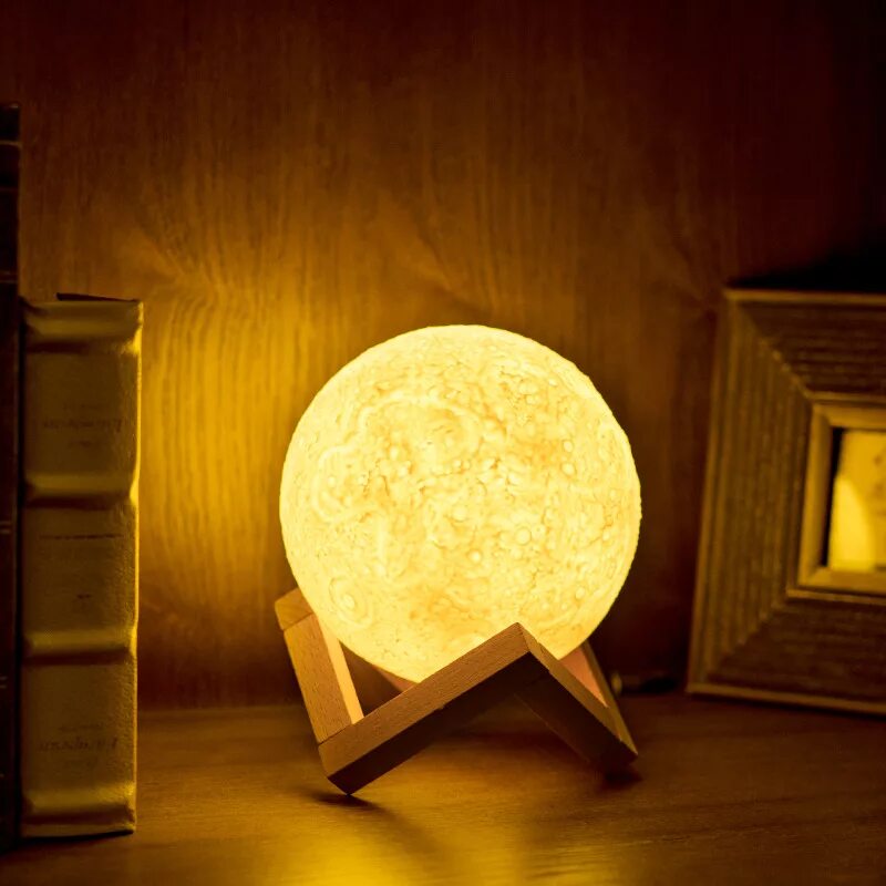 Светильник маме. Ночник Луна Moon Lamp. Настольная лампа Луна 3d Moon. Led Moon Lamp лампа. Ночник Луна Moon Lamp голубая.