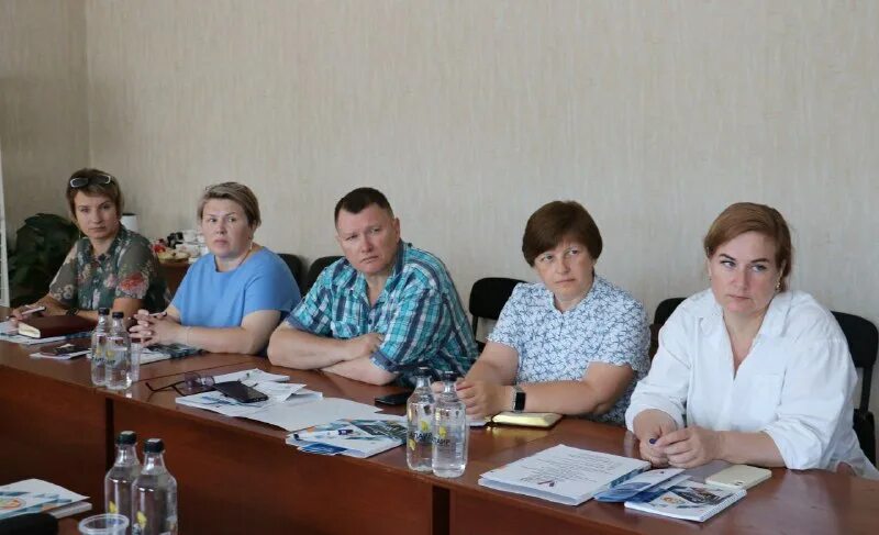 Выборы губернатора алтайского края 2023 клипарт. Рабочая группа избирательной комиссии. Рабочая группа избирательной комиссии. Рабочая группа избирательной комиссии. Комиссия фото.