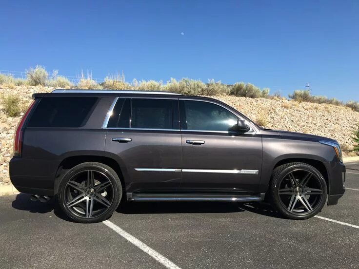 Tahoe k2xx. Chevrolet tahoe r24. chevrolet tahoe диски r22. диски r22 dub tahoe escalade. тахо шевроле r22.