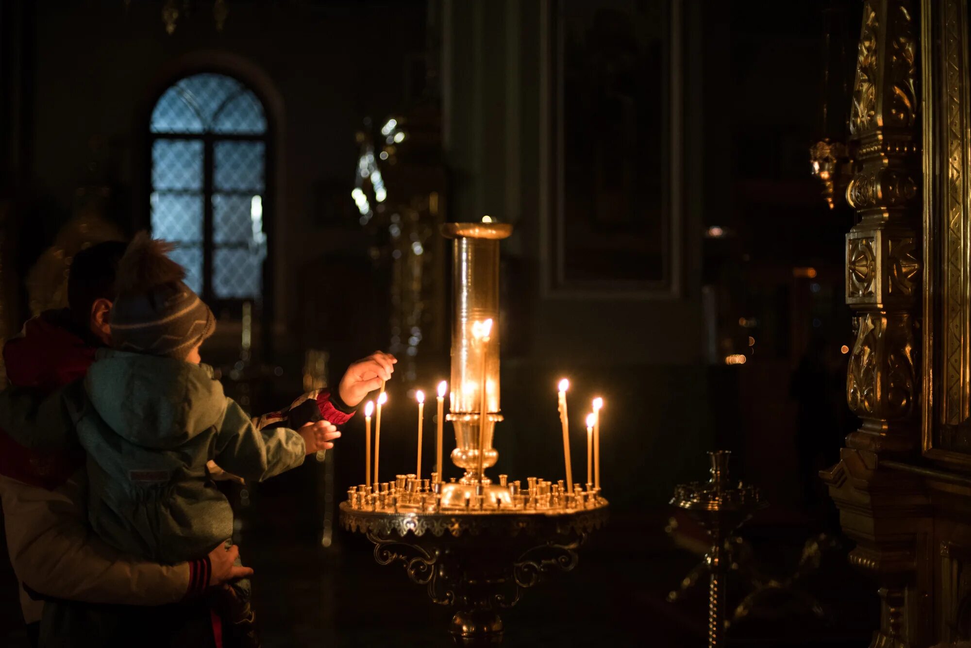 Рождество когда идти в церковь. Рождество ночь храм христа спасителя. Рождество когда идти в церковь. Рождество когда идти в церковь. С рождеством христовым москва.