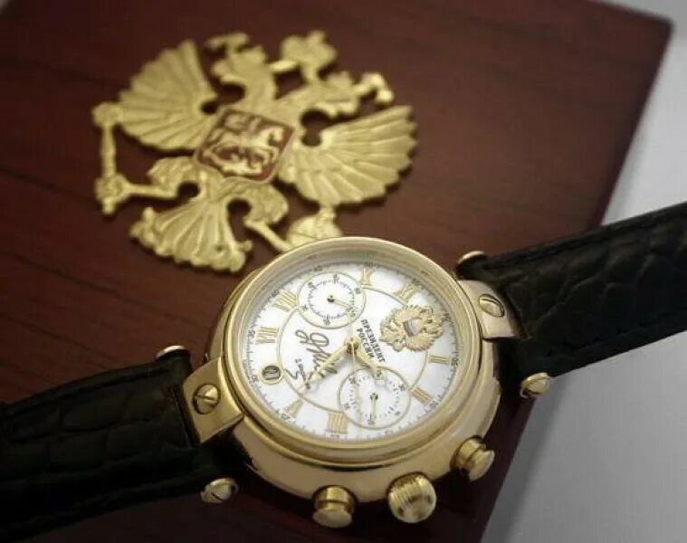 Продажа российских часов. Золотые часы Gold time Chronograph 23 Jewels.