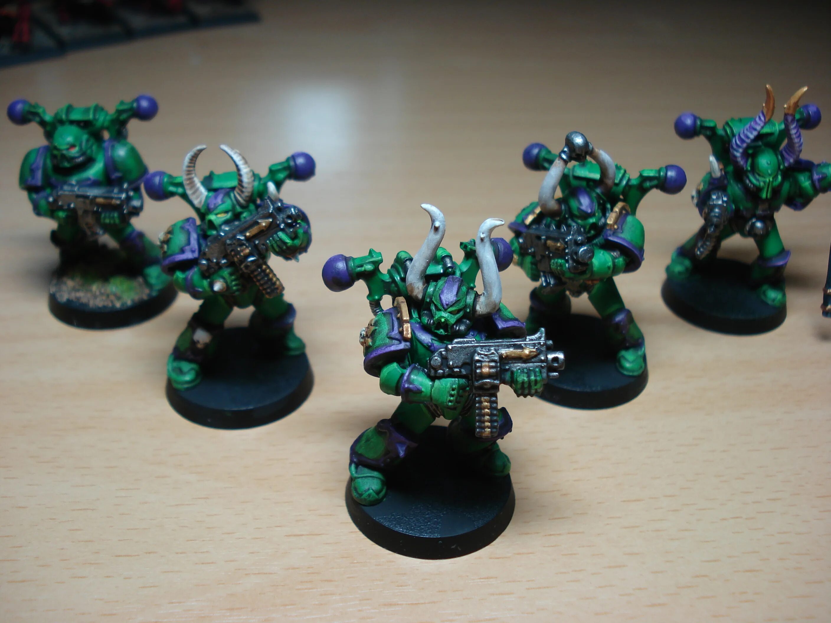 Warhammer 40k alpha legion. Lenovo legion y530 1050. Warhammer 40 000 альфа легион. Space marine legion praetor. Авито легионе.