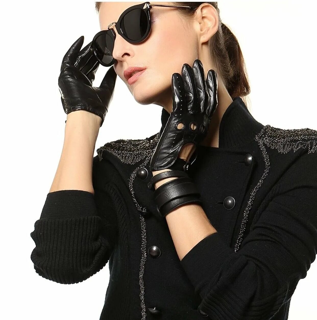 Девушка в черных перчатках. Leather Leather Leather Gloves. Женщины в кожаных перчатках. Кожаные перчатки женские. Девушка в кожаных перчатках.