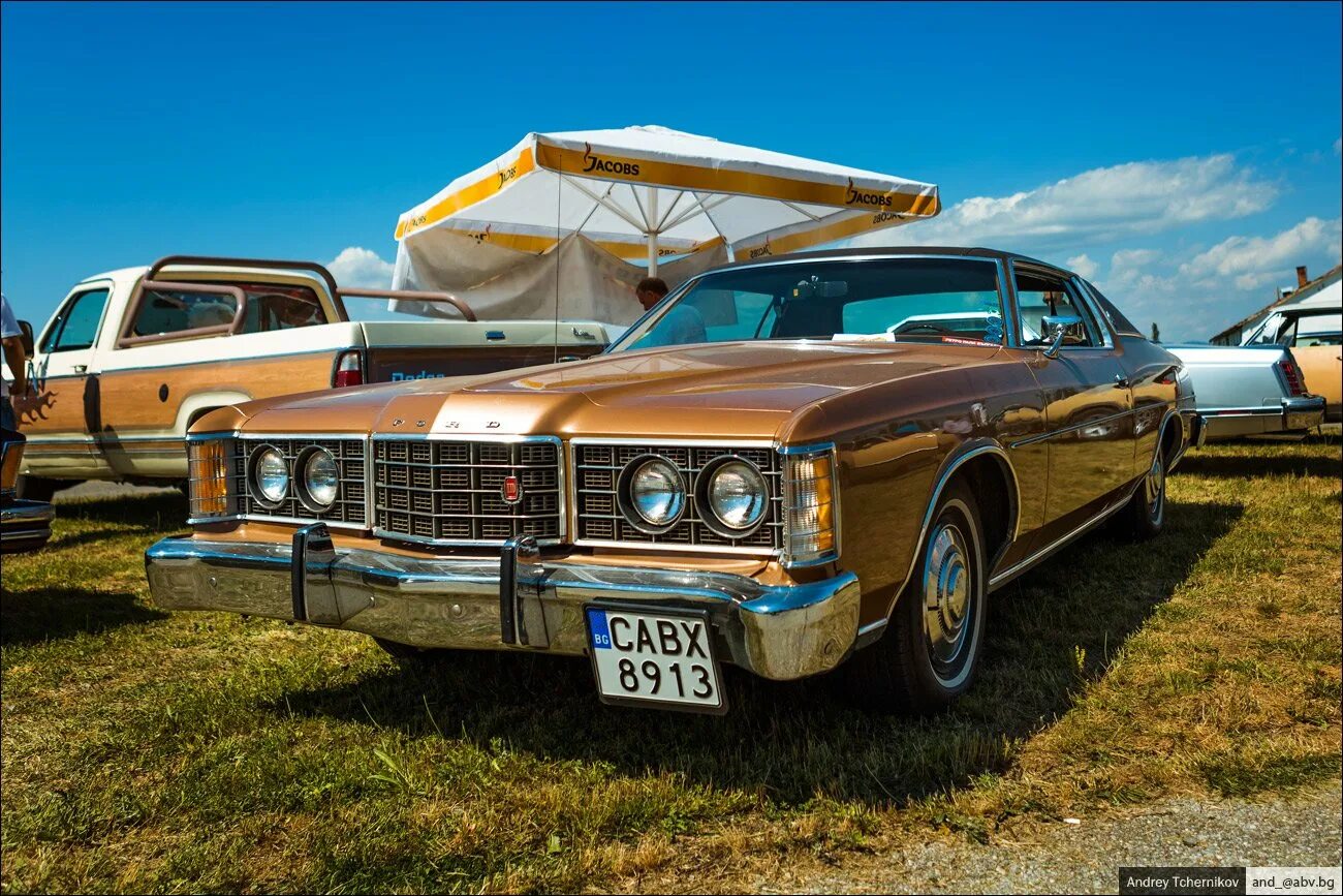 Купить американскую машину. Ford Ltd IV поколение. Олд Американ карс. Старые американские машины. Американские ретро авто.