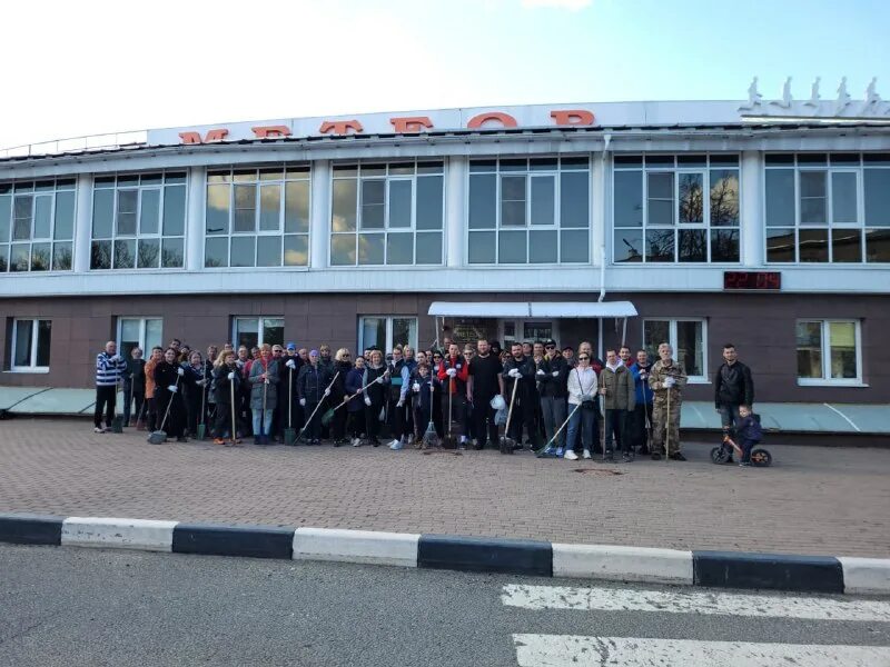 Сш центральный. Школа в центральном рай. Школа №5 караганда. Школа цпм здание. Спартакиада в школе с родителями.