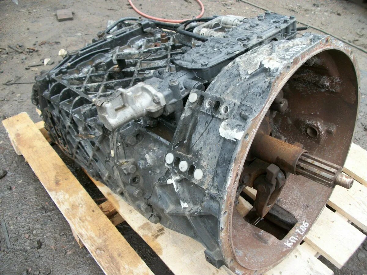 КПП КАМАЗ ZF 16s151. КПП ЗФ 16 на МАЗ. КПП МАЗ 5440 ZF. Коробка ЗФ 16.