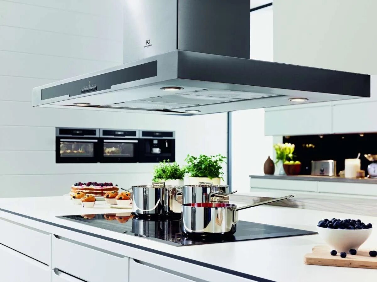 Вытяжка для кухни Электролюкс EFL. Вытяжка Maunfeld Cooker Hood. Вытяжка Electrolux EFV 8560 ok*. Электролюкс вытяжка для кухни встраиваемая.