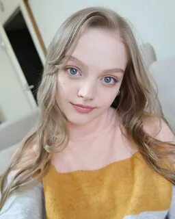 Новая стрижка Dakota Rose на 2022 год: фото на странице! 