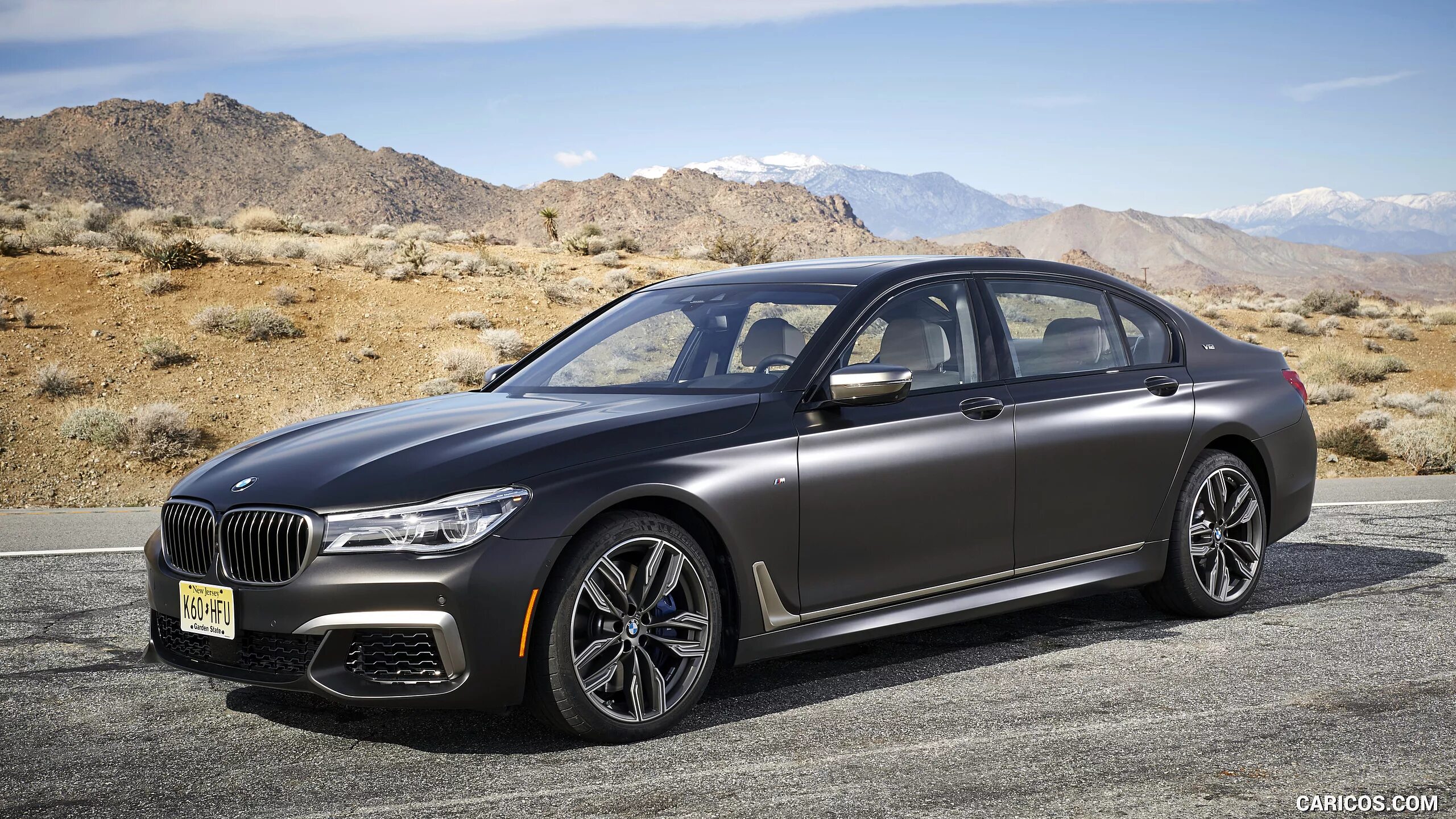 Bmw m760li xdrive. Бмв м760 li. 760 m. Bmw 760li. Bmw m760li.