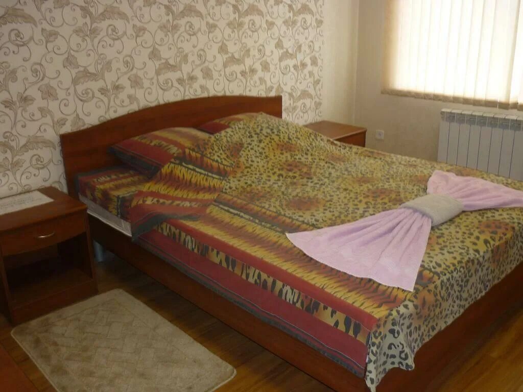 Гостевой домик на прядченко старый оскол. Гостевой домик на прядченко баня старый оскол. Город старый оскол гостевой домик. Гостиница русь старый оскол. Гостевой домик на прядченко старый оскол.