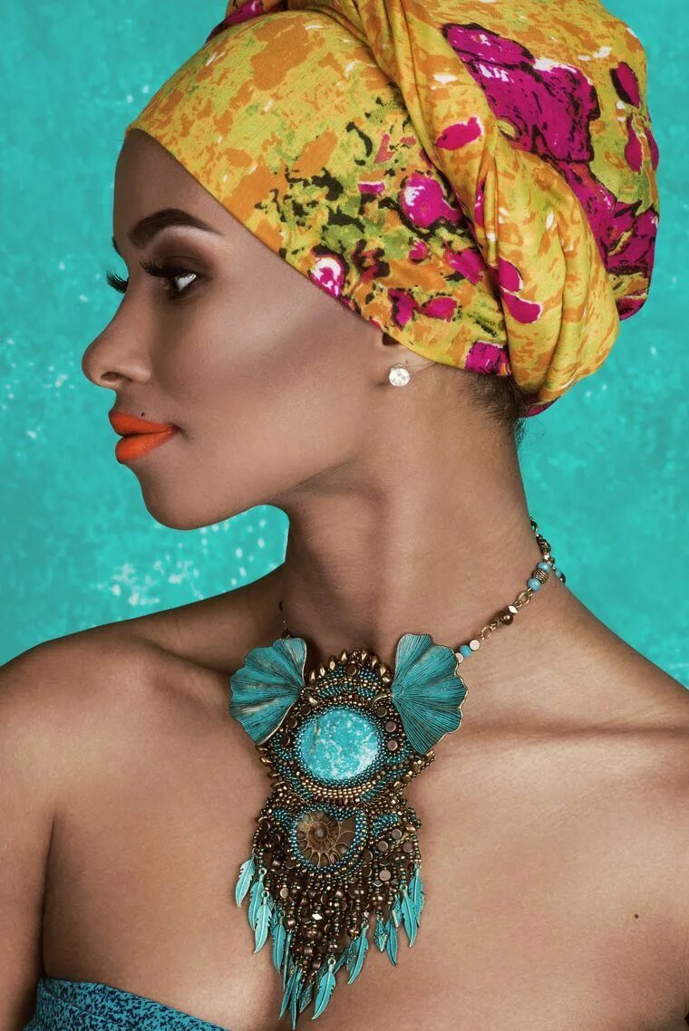 Бижутерия в африканском стиле. Этнические Бисерные украшения. Африканские женские украшения. Украшения в стиле Африка. Экзотический образ