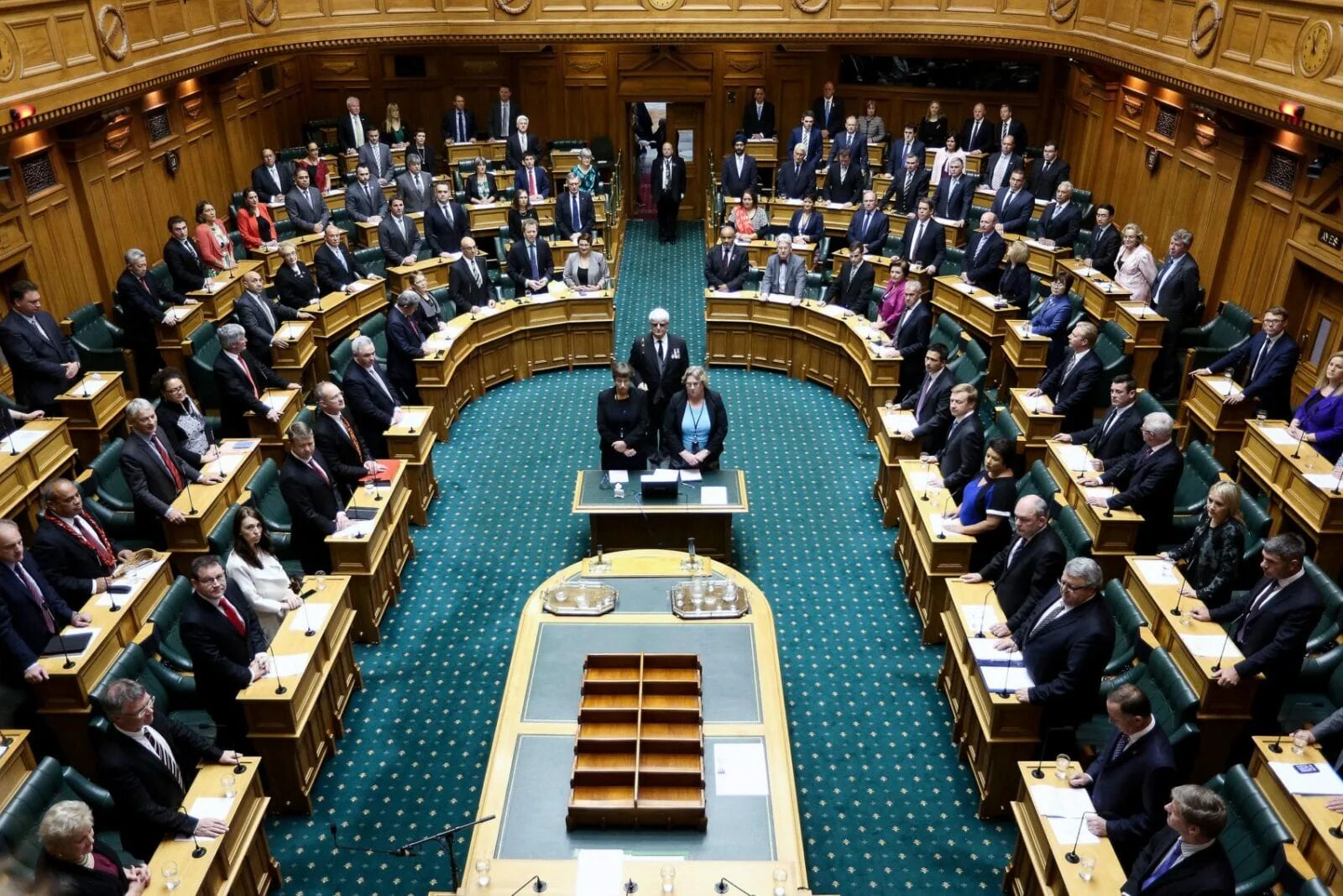 Парламент какой год. Парламент новой Зеландии. Двухпалатный парламент Малайзии. Двухпалатный парламент Хорватия. Мировой парламент.