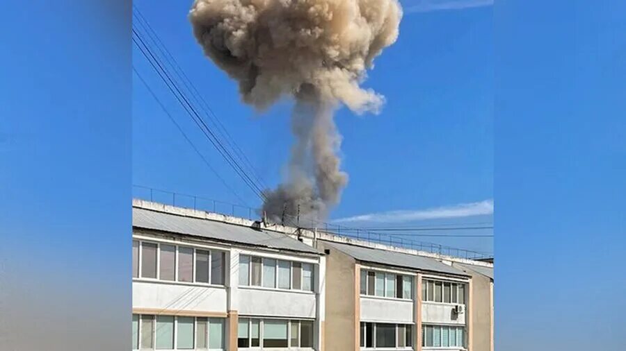 Пожар в новофедоровке. Взрыв на городе Новофедоровка. Взрыв в Сакском районе сегодня. Пожар в Белебее.