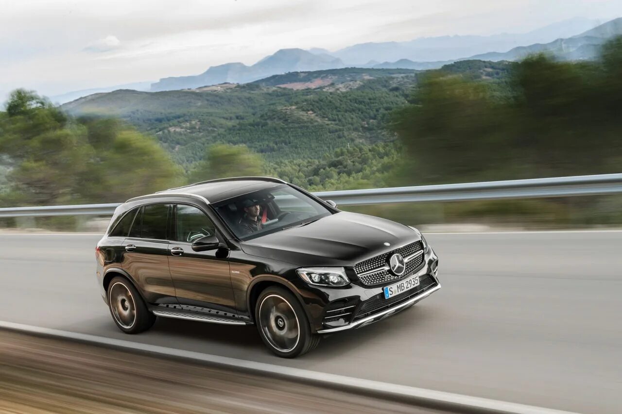 Мерседес глц 350. X253 glc камера в сборе. Мерседес glc камера. Мерседес glc камера. Мерседес glc камера.