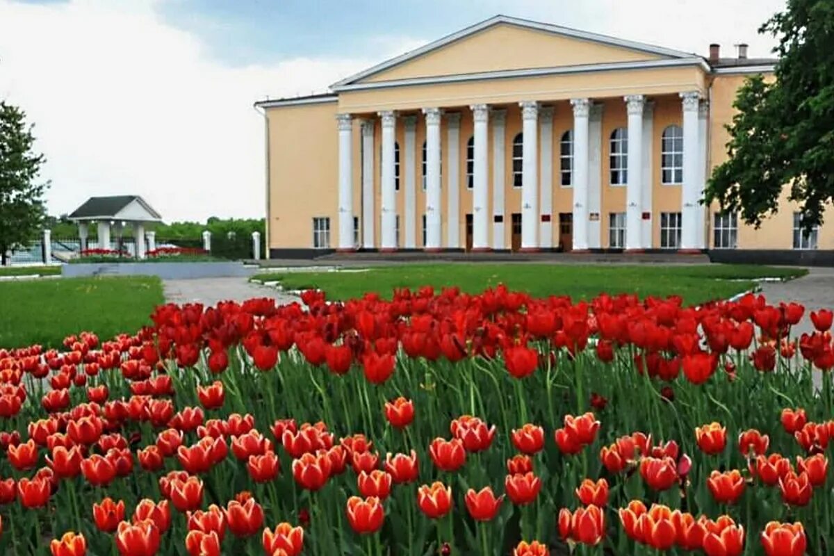 Сайты г люберцы. ДК Люберцы. Люберецкий городской дворец культуры. Люберецкий районный дворец культуры (ЛРДК). ДК Люберцы зал.