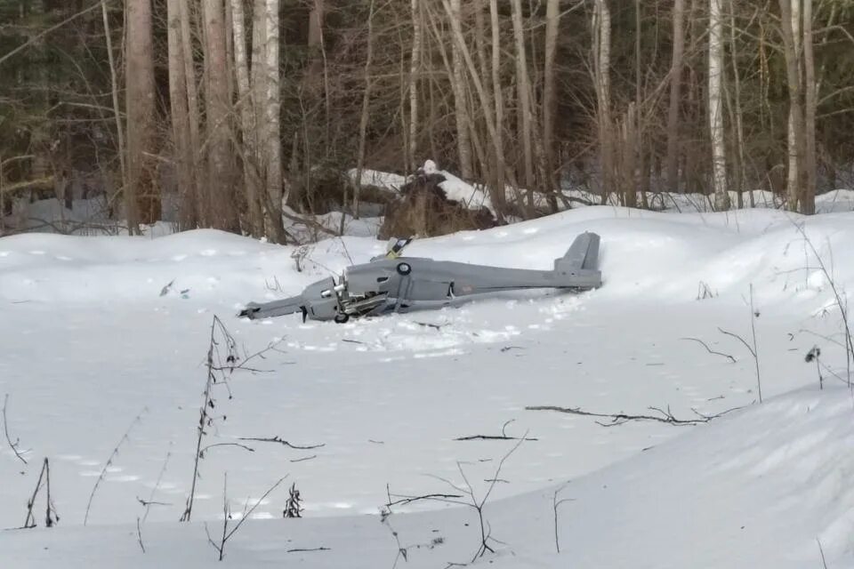 Упал беспилотник сегодня в спб. Дрон uj-22 Airborne. БПЛА uj-22 Airborne. Ударный беспилотник uj-22. Губастово Коломенский район БПЛА.