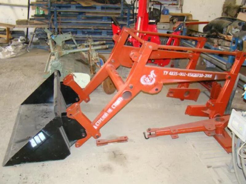 трактор т 16 с куном. пл 0. трактор т-25 с куном. пл 0. погрузчик пл-0,4-320 для мтз-320.