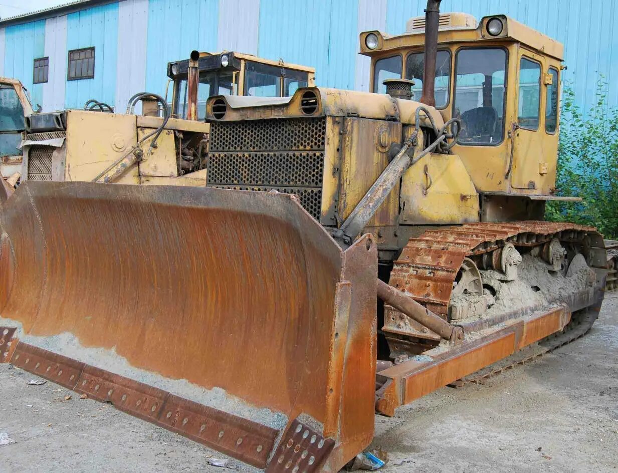 Авито тракторы бульдозер. Бульдозер дт-75 рс2. Чтз 130 бульдозер. Авито тракторы бульдозер. Бульдозер чтз.