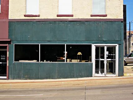 Empty shop