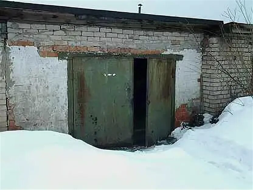 Директор круглого гаража великий новгород. Гараж 43. Круглые гаражи советские. Круглый гараж великий новгород фото. Круглый гараж великий.