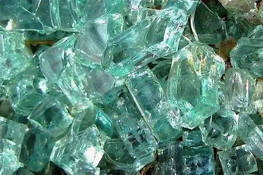 Слать стекло. Слать стекло. Стекло вторсырье. Переработанное стекло. Стеклобой.